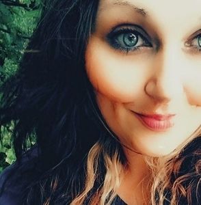 Meet your Posher, Natasha